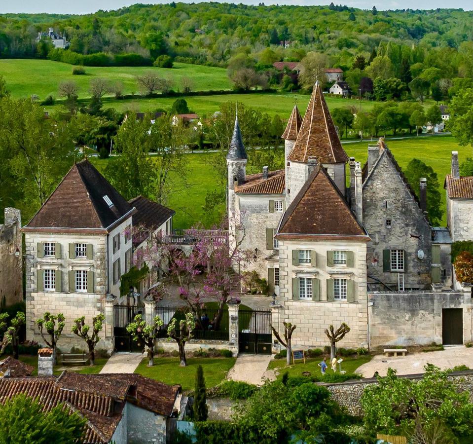 Chateau Des Senechaux, Bourdeilles Buitenkant foto