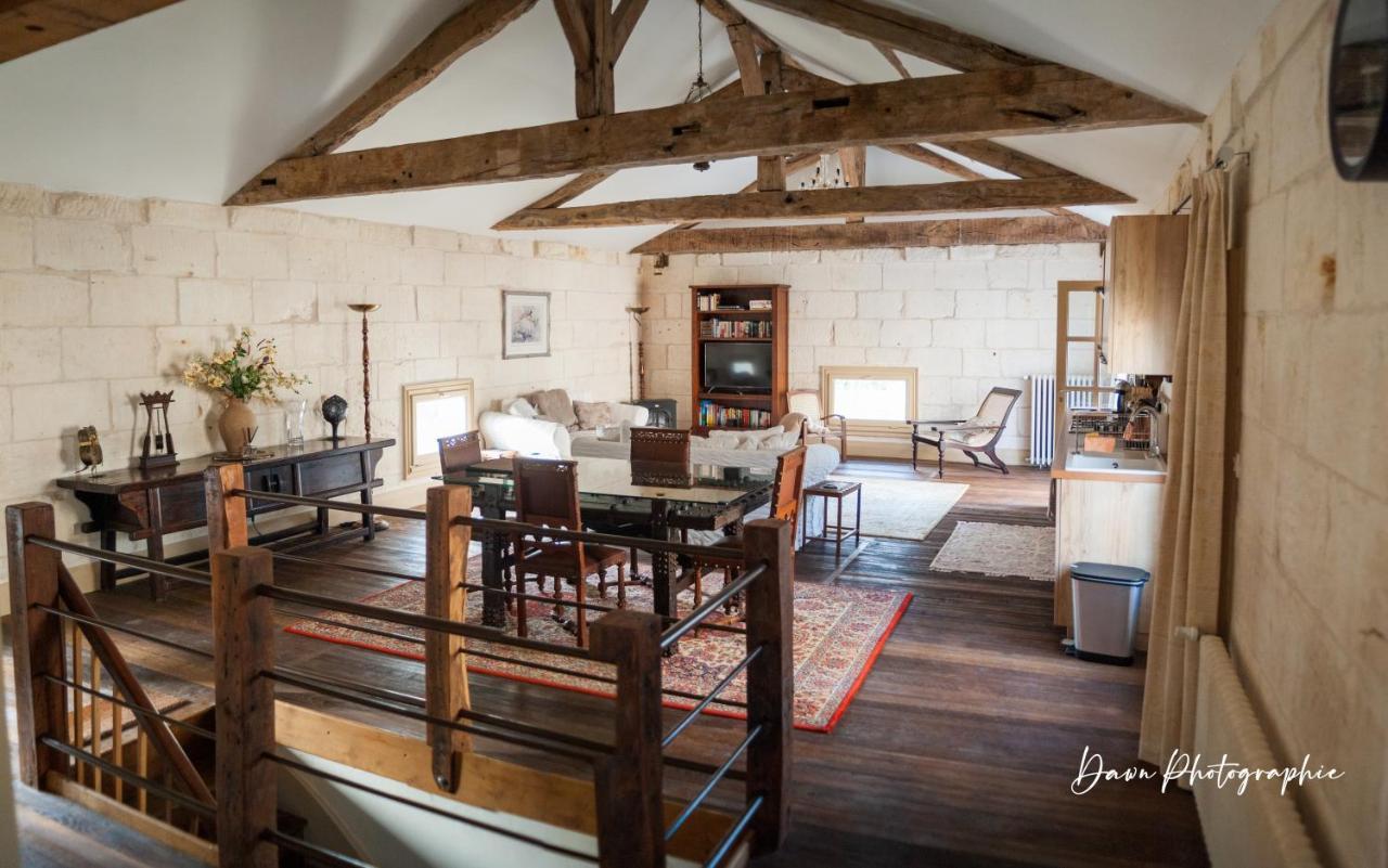 Chateau Des Senechaux, Bourdeilles Buitenkant foto