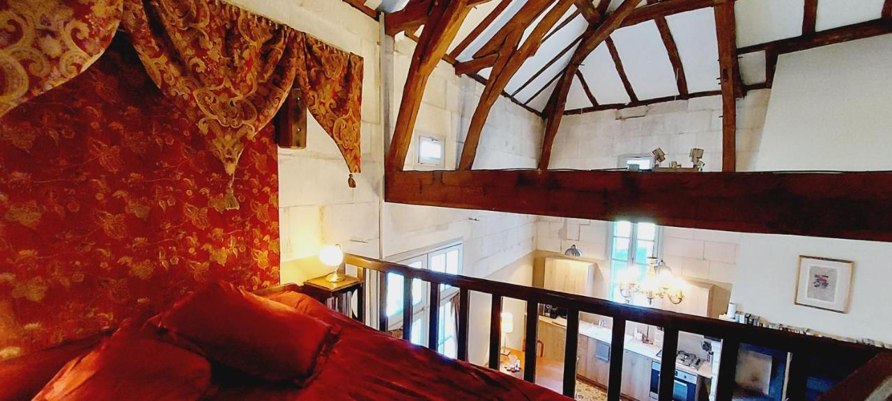 Chateau Des Senechaux, Bourdeilles Buitenkant foto