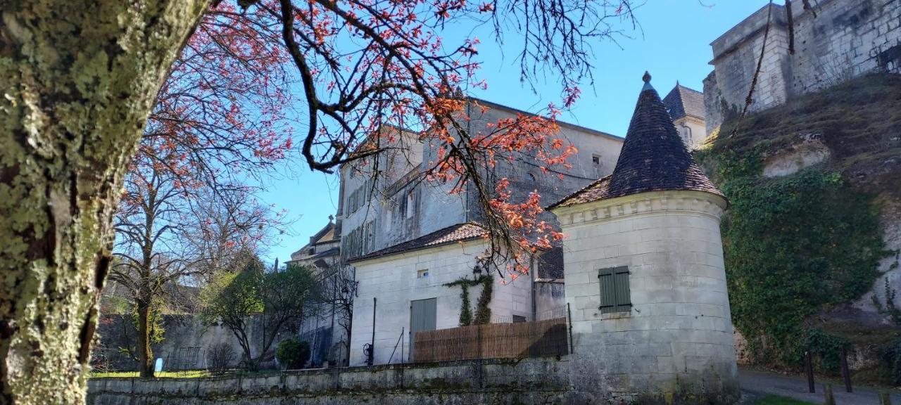 Chateau Des Senechaux, Bourdeilles Buitenkant foto